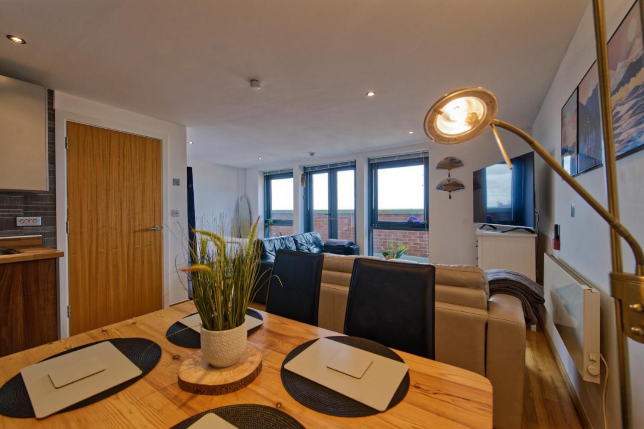 Sidemersey Livings- Convenient 1-Bedroom Flat With A View, Central Liverpool Eksteriør billede