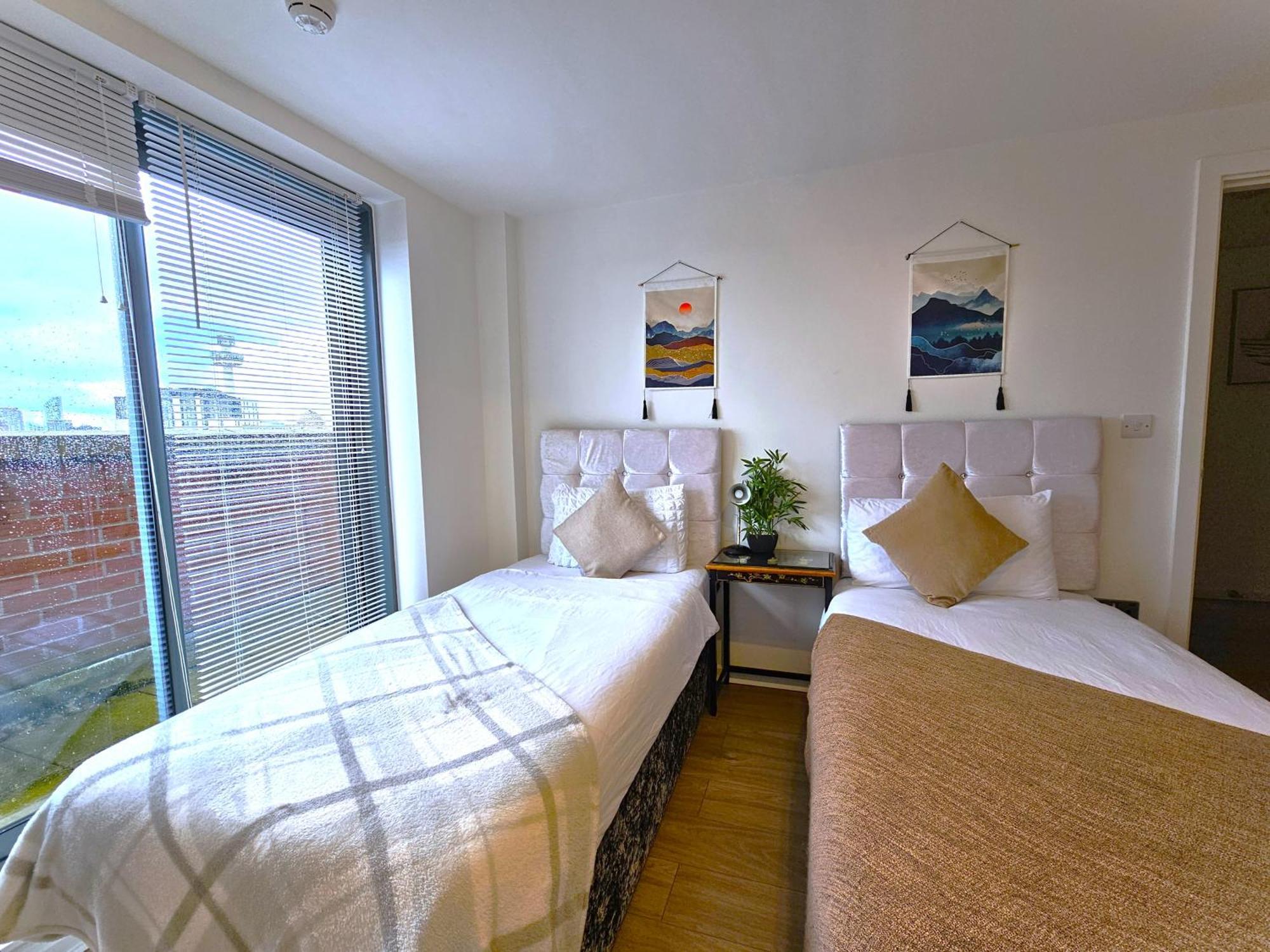 Sidemersey Livings- Convenient 1-Bedroom Flat With A View, Central Liverpool Eksteriør billede